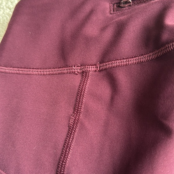 SOLD* Lululemon tight stuff tight - Picture 10 of 12